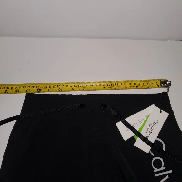 Swimwear Calvin Klein, chlorine resistant, upf 40 + protection, new, size XS. - Picture 8 of 13